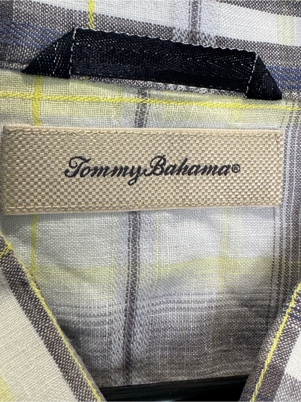 Tommy Bahama Men's XLX 100% Linen Grey Yellow Plaid Short Sleeve Button Down - Picture 5 of 6